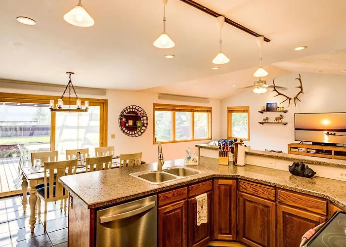 Spacious Family With Breathtaking Mountain Views In Alpine, Utah * Alpine