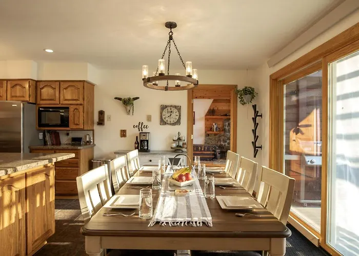 Spacious Family With Breathtaking Mountain Views In Alpine, Utah
